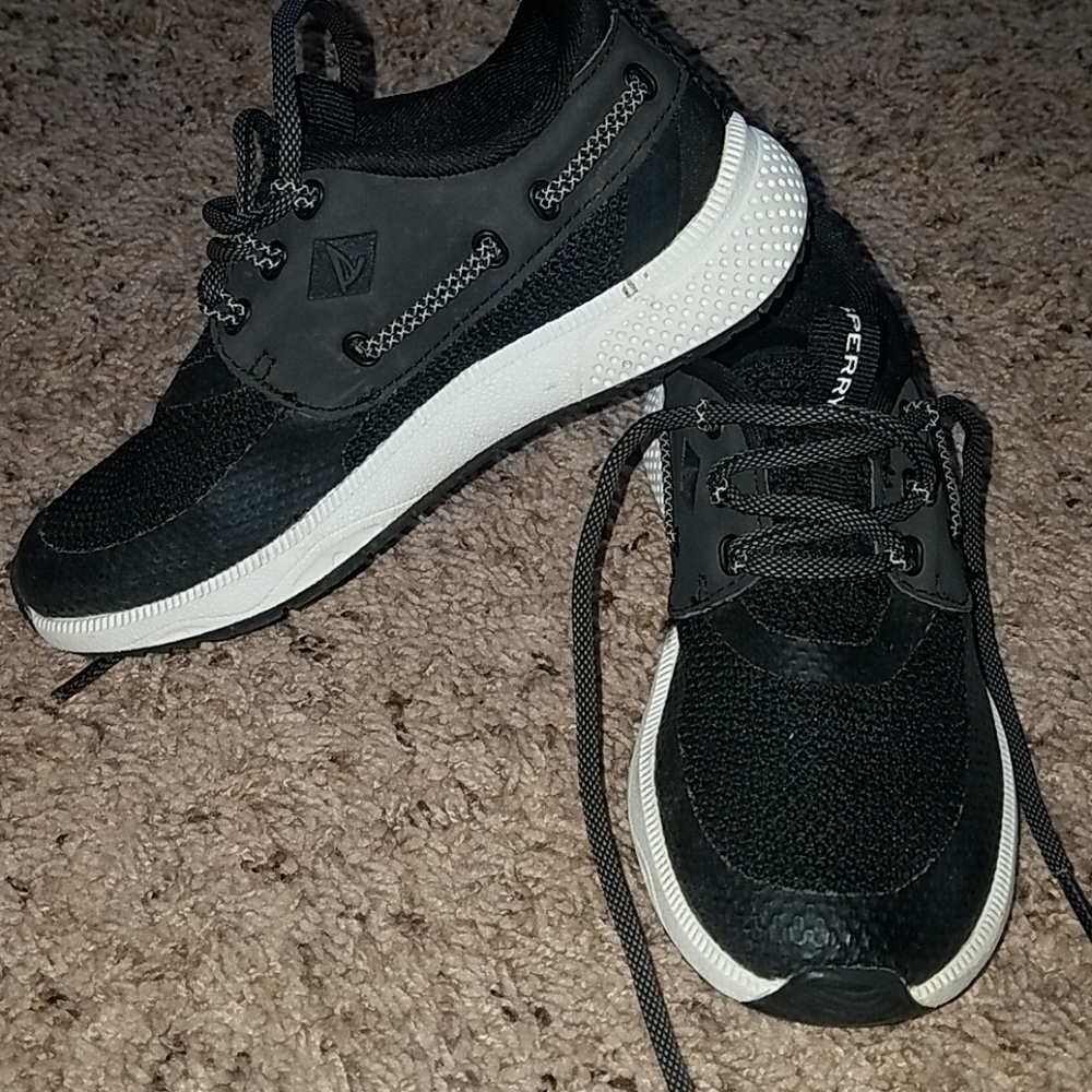 Sperry athletic shoes for boys